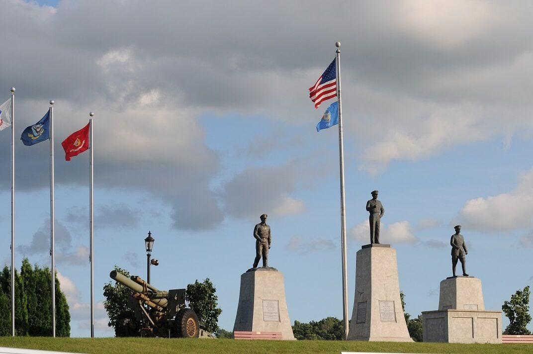 Vets Memorial